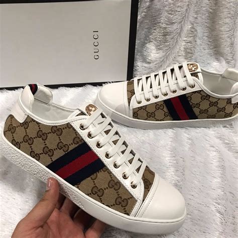 tenis gucci precio en dolares|zapatos de hombre gucci.